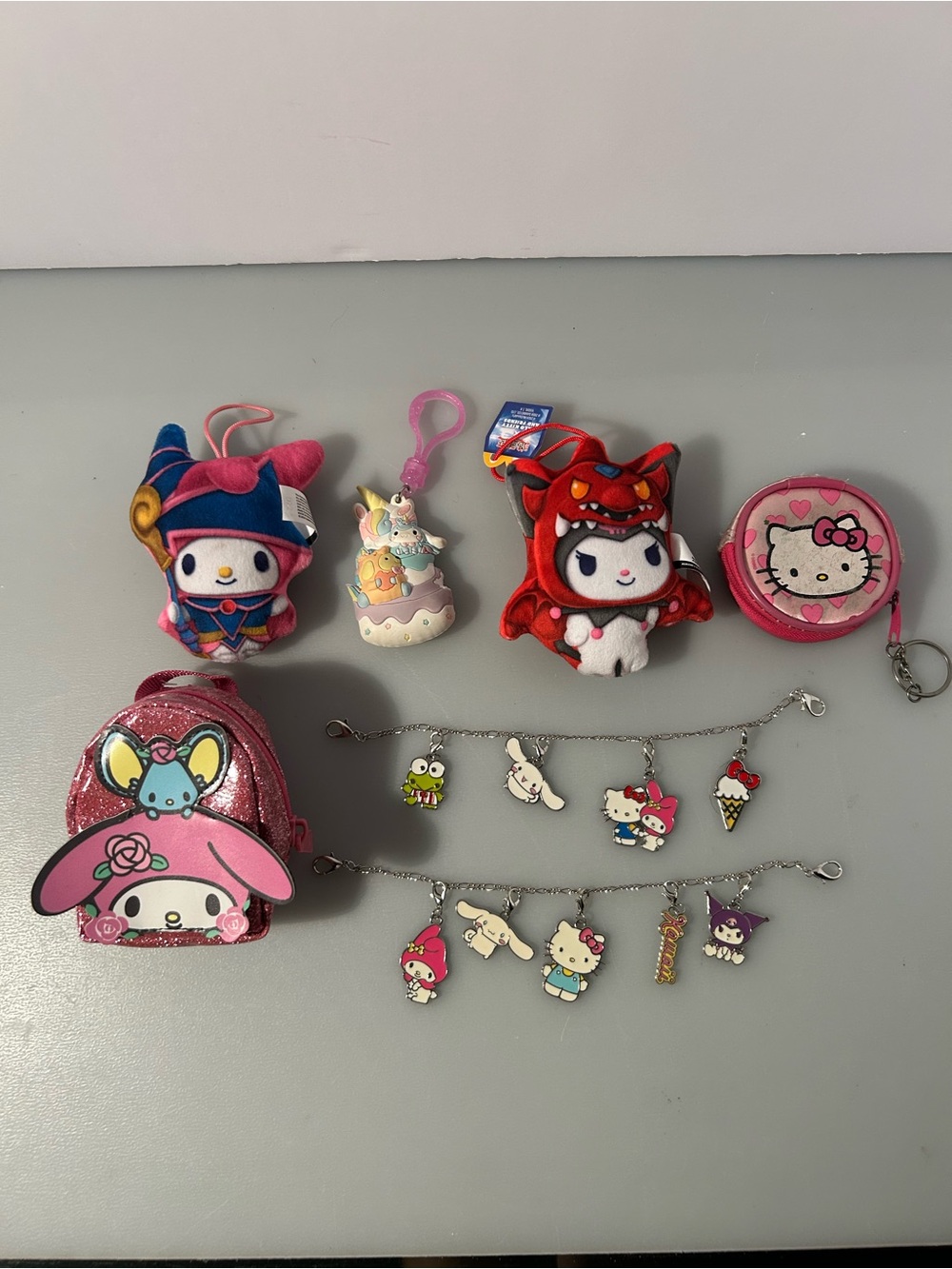 Hello kitty and friends bundle